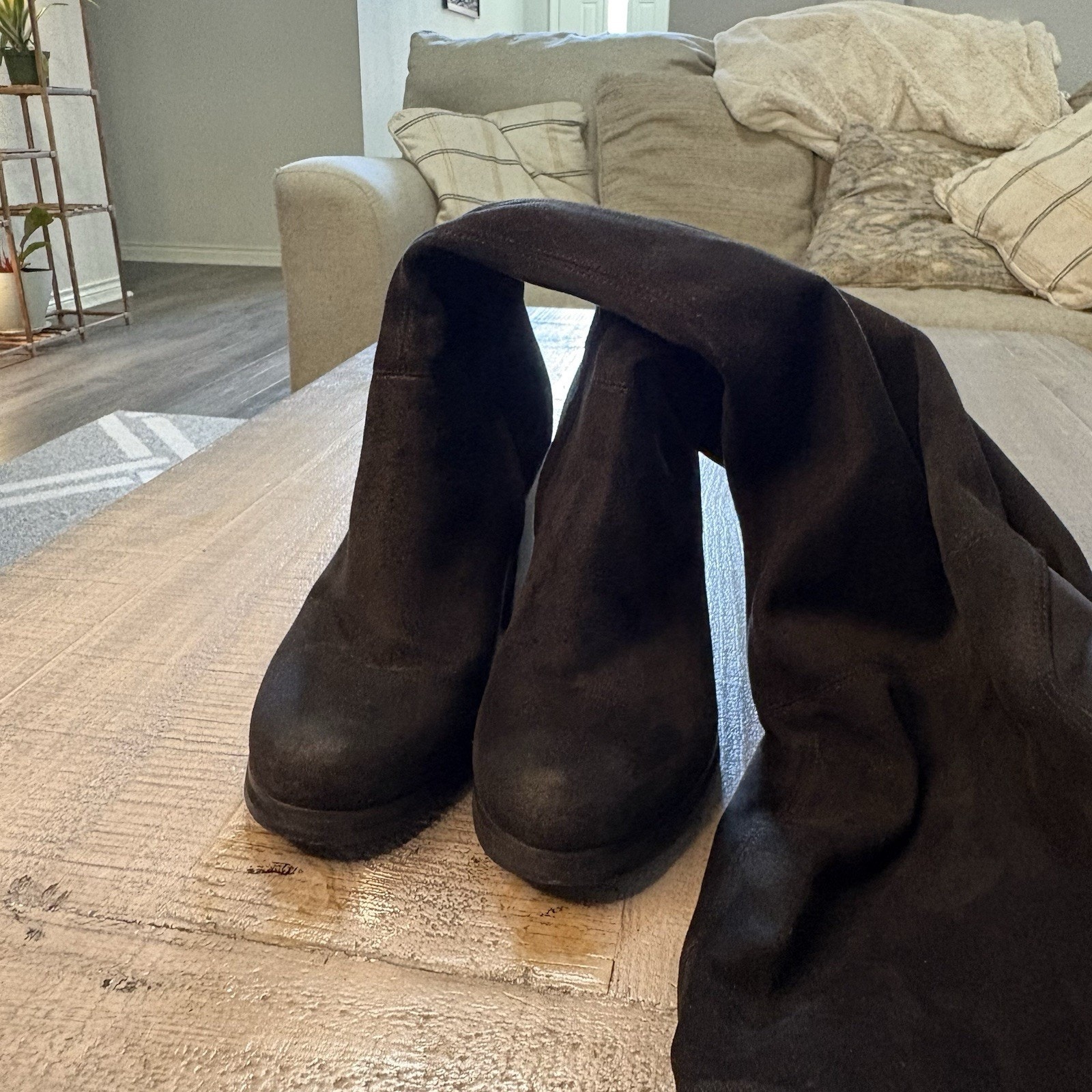 Calvin Klein Bisma Suede Over The Knee Chunky Heeled Boots Black Size 8 — image 5 of 7